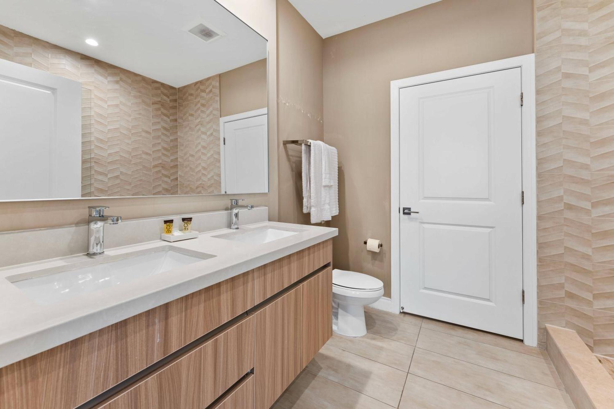 7564 Magic Village 3 Suites Jacuzzi Bbq 8 Min Disney Orlando Exterior photo